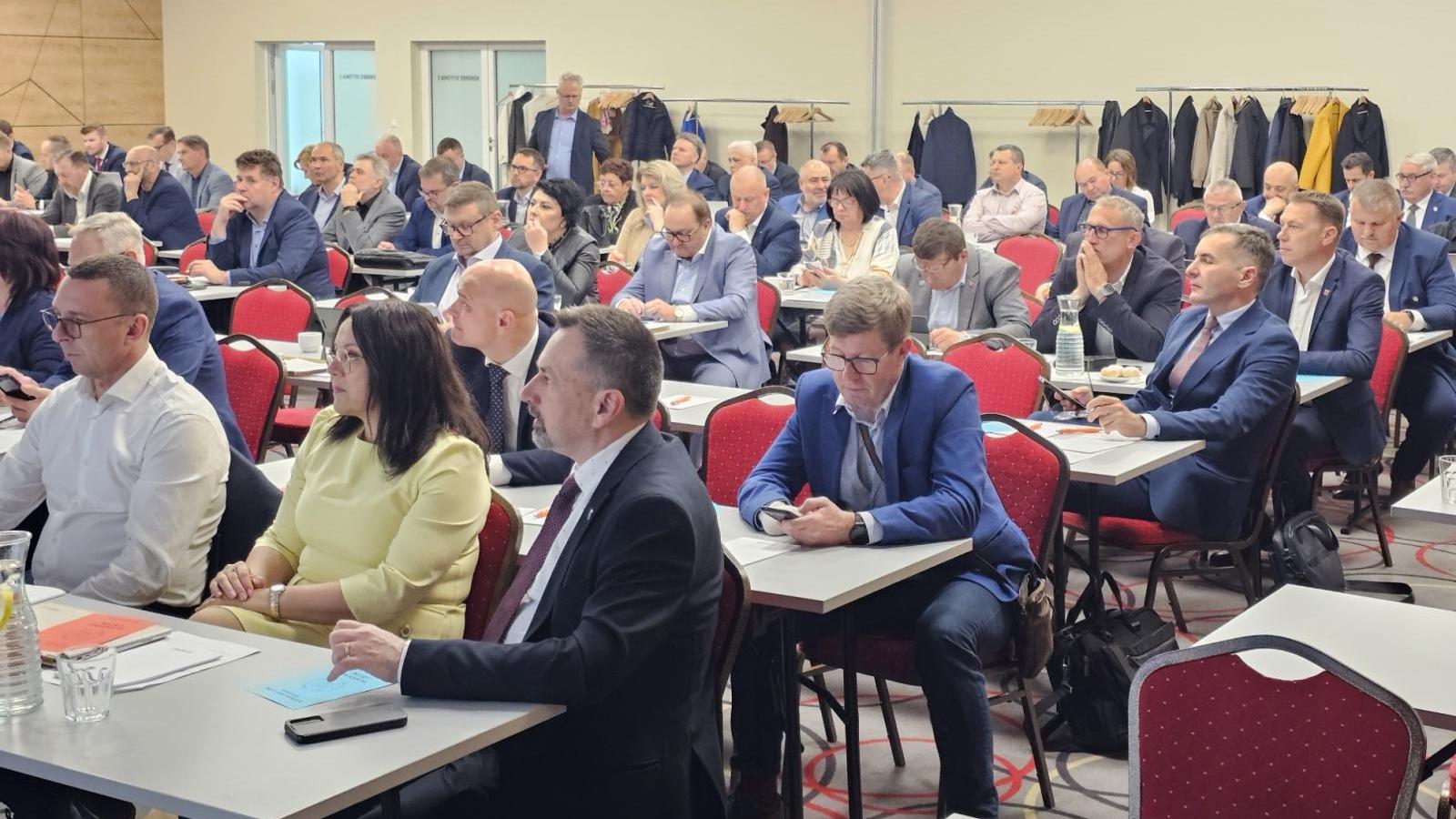 Rada ZMOS rokovala o schválení kľúčových opatrení a prioritách snemu