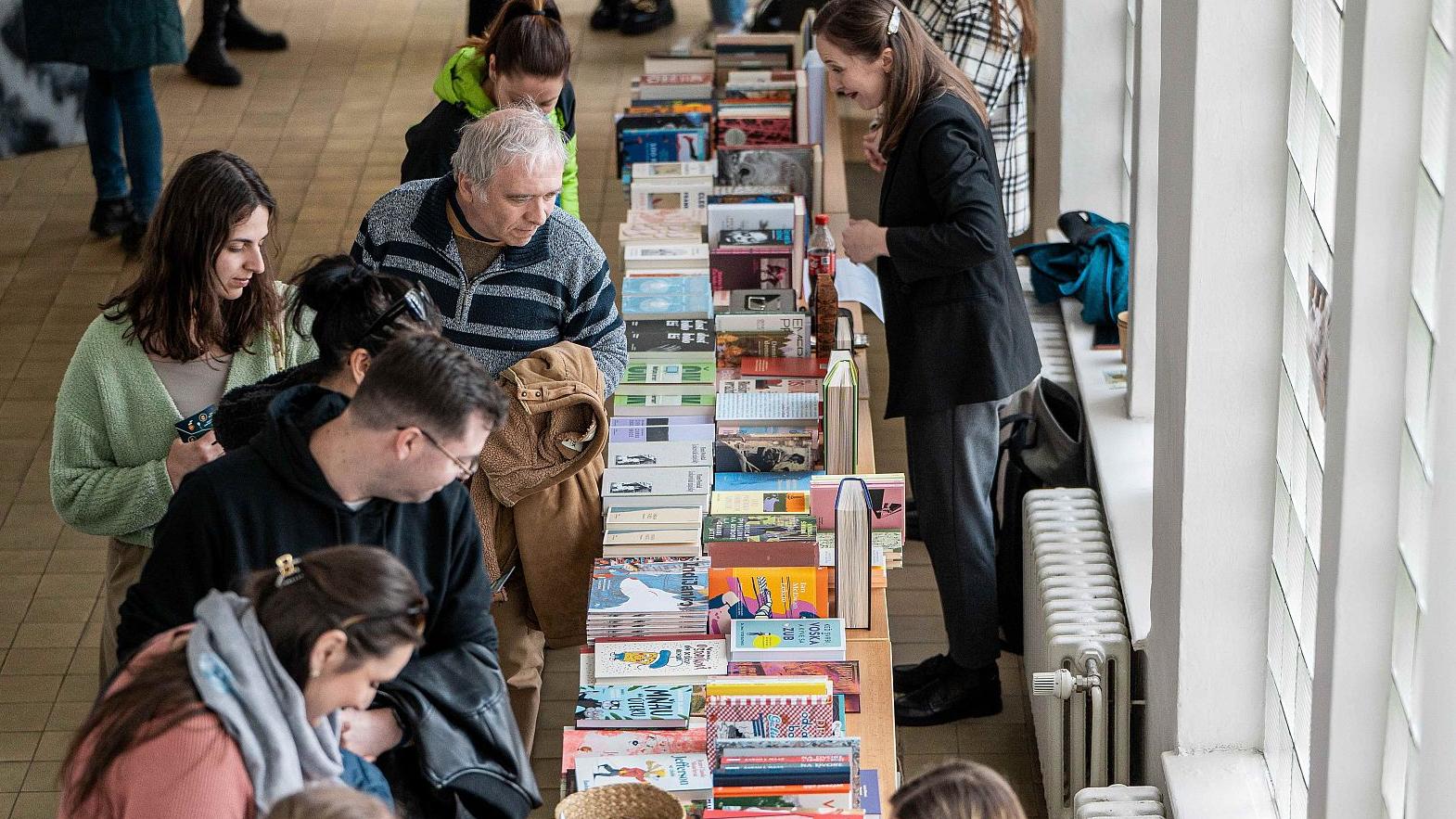 Aký bol 12. ročník Univerzitnej noci literatúry? Vydarený!