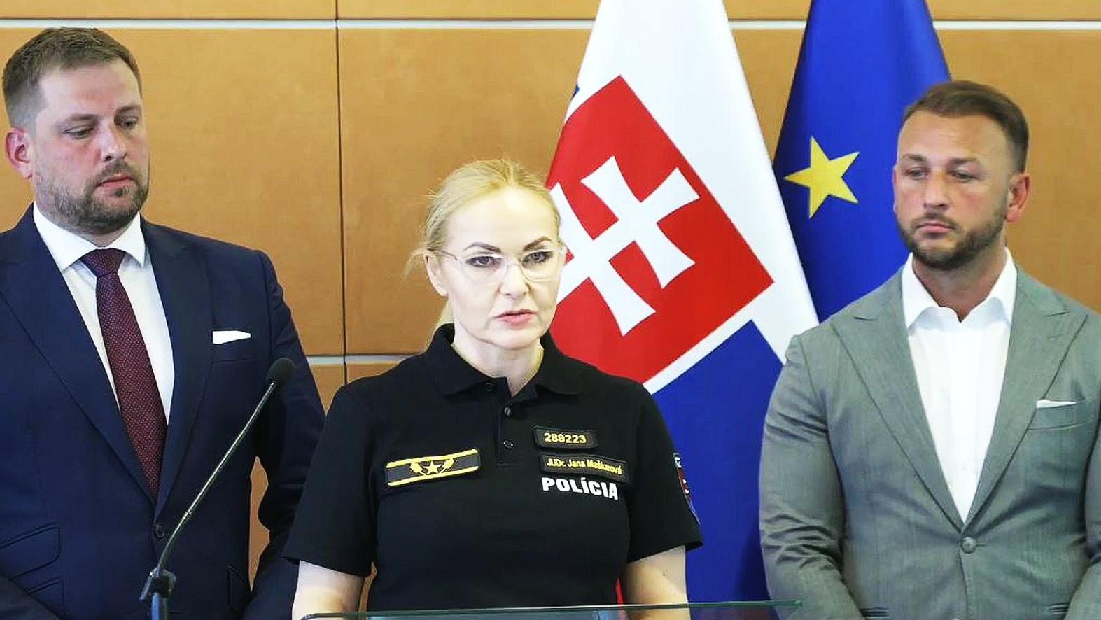 Ministri oznámili systémový prístup v boji proti drogám