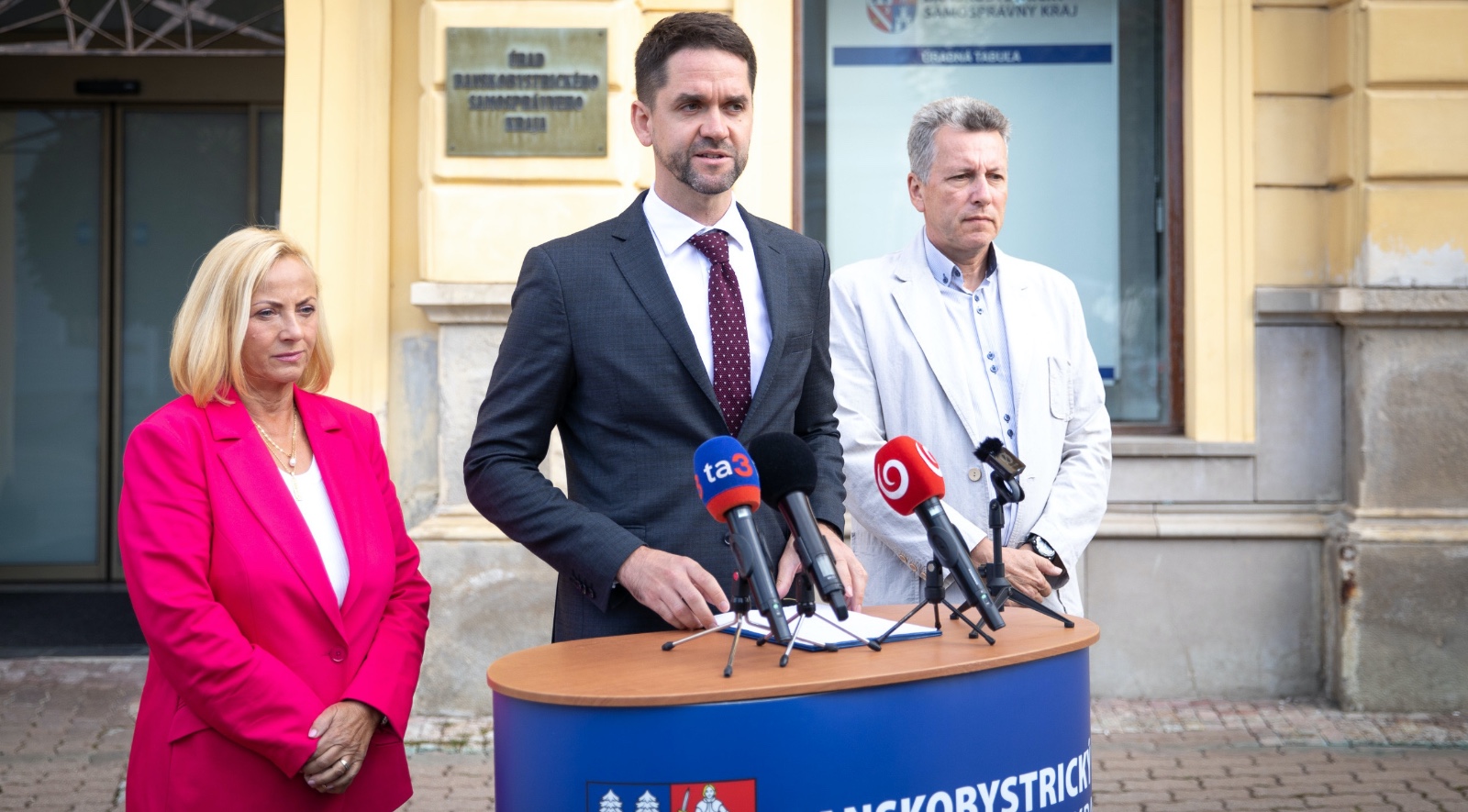 Snímka z tlačovej konferencie BBSK.