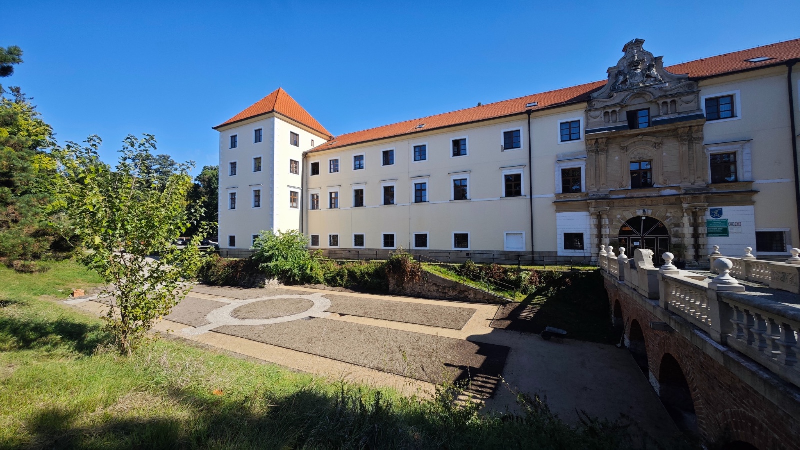 Snímky zdroj: BSK