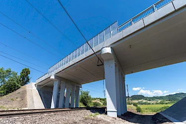 ŽSK ukončil takmer miliónovú obnovu mosta v Bešeňovej. V kraji pokračujú ďalšie rekonštrukcie