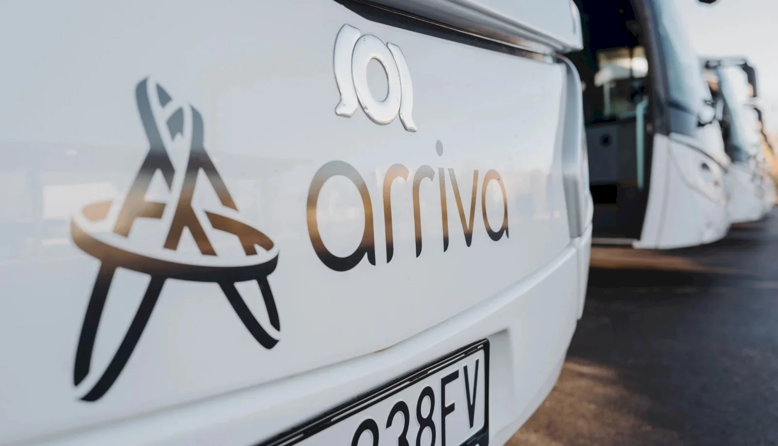 ARRIVA reaguje na letné trendy – ponúka víkendové spoje k Jadranu