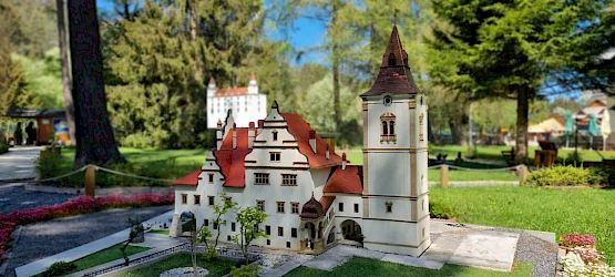 Na Liptove pribudla nová atrakcia, medzi stromami vyrástli monumentálne zvieratá